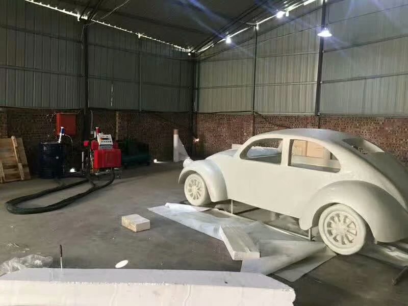 泡沫雕塑硬化表層噴涂聚脲涂料(圖1) 泡沫雕塑道具表面硬化聚脲噴涂案例