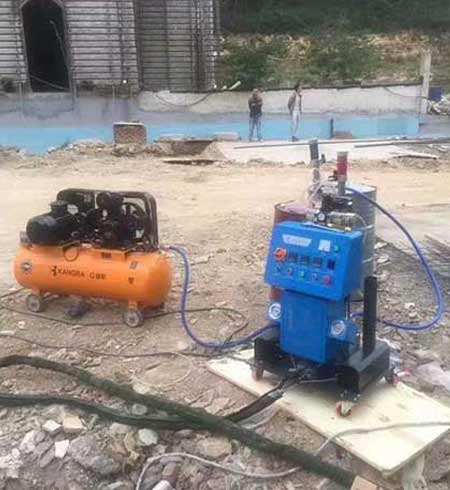 外墻聚氨酯噴涂保溫(圖1) Q2600外墻聚氨酯噴涂保溫案例